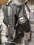 Zbroja  EVS G6 ochraniacz 