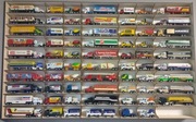 Witryna, gablota na modele  HOT WHEELS Convoy lub Matchbox  ze sklejki.