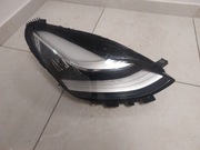 Lampa prawy przód reflektor Telsa 3 EU