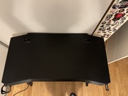 Biurko gamingowe Utradesk Action V2 Czerwono-Czarne