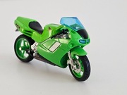 Maisto 1:18 - Honda NR zielony model motocykla