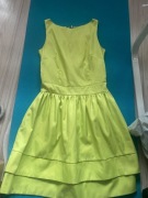 Śliczna sukienka limonkowa Roco