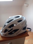 Kask rowerowy - damski, biały, rozmiar 53-59 cm.