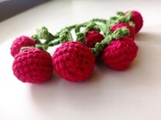 Warzywa na szydełku Amigurumi pomidorki koktajlowe