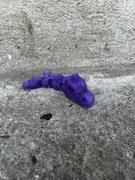 Brelok czaszka smoka – wydruk 3D (ametystowy fiolet)