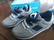 Sprzedam buty TOMMY HILFIGER rozmiar 33.
