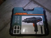 Klucz udarowy Sthor 57097 elektryczny 1100W 800nm 3/4 nasadki walizka