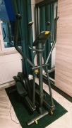 Orbitrek Domyos C30 / trenażer eliptyczny elektromagnetyczny