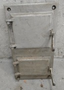 Drzwi do pieca kaflowego z ramą stare używane