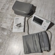 ciśnieniomierz carrera KD-575 półautomatyczny z ręczną pompką