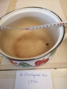 Garnek emaliowany o pojemności 2.5L