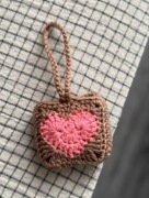 etui na słuchawki/balsam do ust handmade z serduszkiem