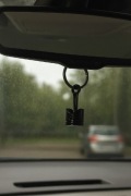 Brelok tłok – ruchomy gadżet motoryzacyjny 