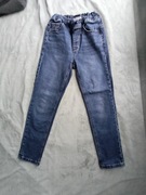 Spodnie dla chłopca rozmiar 146 Reserved 