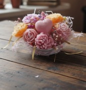 Bukiet z świec  w kształcie kwiatow