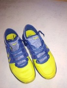 Hummel r40 buty