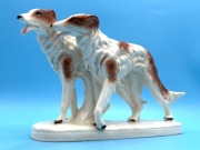 Figurka porcelanowa: "Para chartów rosyjskich” Sitzendorfer 