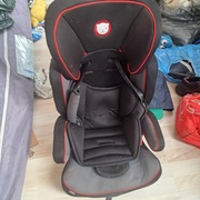 Fotelik Lionelo Lewi 9-36 miesięcy 