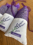 10 woreczków z lawendą susz lawenda lawendowa do szafy na mole zapach 