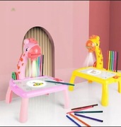 TABLICA DO RYSOWANIA Z PROJEKTOREM MAGICZNY STOLIK