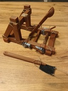 Model do składania onager (katapulta) 22x14x16cm - zabawka historyczna