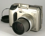 OLYMPUS C-720 Ultra Zoom