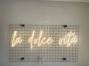 Napis LED - La dolce vita