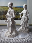 Stare figurki z Niemiec. Kolekcjonerski. Sygnowane. 34cm. 