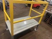 Podest stalowy z barierką