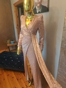Zjawiskowa suknia wieczorowa Rose-Gold Goddess. R38. Polski producent.