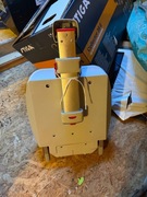 BAZA / UCHWYT UNIWERSALNY NOSIDEŁKA DO AUTA