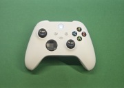 Pad Xbox TMR, model 1914, biały