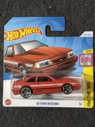 Hot Wheels '92 Ford Mustang Mattel kolekcja 