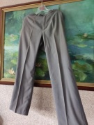 eleganckie letnie męskie spodnie szare w kant casual modne