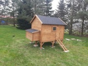 Kurnik dla kur  drewniany
