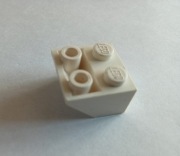 KLOCEK LEGO SKOS ODWRÓCONY  366001   2 X 2