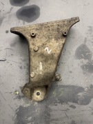 BMW E39 ŁAPA SILNIKA 67533629 M54 M52 PRAWA