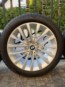 Koła do BMW plus opony zimowe / komplet 4 sztuki