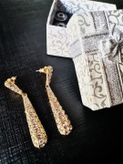 Sztuczna biżuteria Kolczyki Błyszczące Złoty kolor 