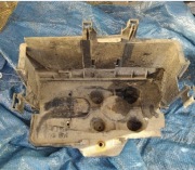 Obudowa akumulatora Volkswagen  Audi 1J0915333A