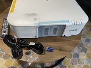 Projektor Epson EB-PU 1008W - OUTLET