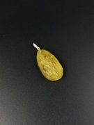 Zawieszka bursztynowa rzezbiona 7,40 g srebro 925