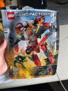 Lego hero factory furno jet machine 44018