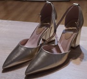 Eleganckie złote buty na obcasie r.37