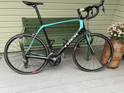 Trek Domane 5.9 Compact 2014 rozmiar 62. Groupset Ultegra Di2 i koła Unaas.