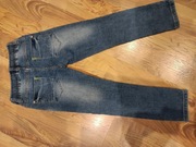 Spodnie jeansy dla chłopca 