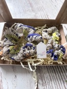 Komplet gumek scrunchie szyfon 3 szt. kwiaty wzór
