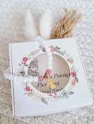 Bransoletka komunijna z kamieni.