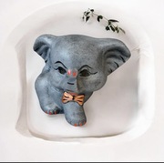 Słonik ceramiczny szary grubasek ręcznie malowany figurka dekoracja do domu