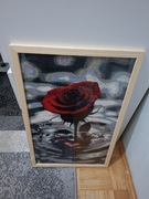 Ręcznie wykonany obraz diamentowy 40x60 cm - czerwona róża w ramce 